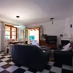 Mit Garten- Grill Und Terrasse By Interhome *