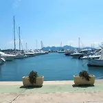 Mit Garten- Grill Und Terrasse By Interhome 波连斯萨