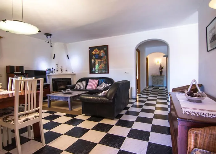 Mit Garten- Grill Und Terrasse By Interhome Ferienhaus Pollença