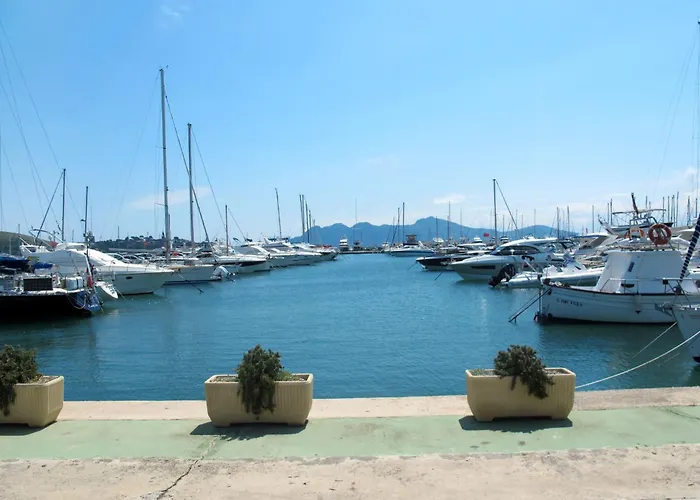 Mit Garten- Grill Und Terrasse By Interhome Pollenca